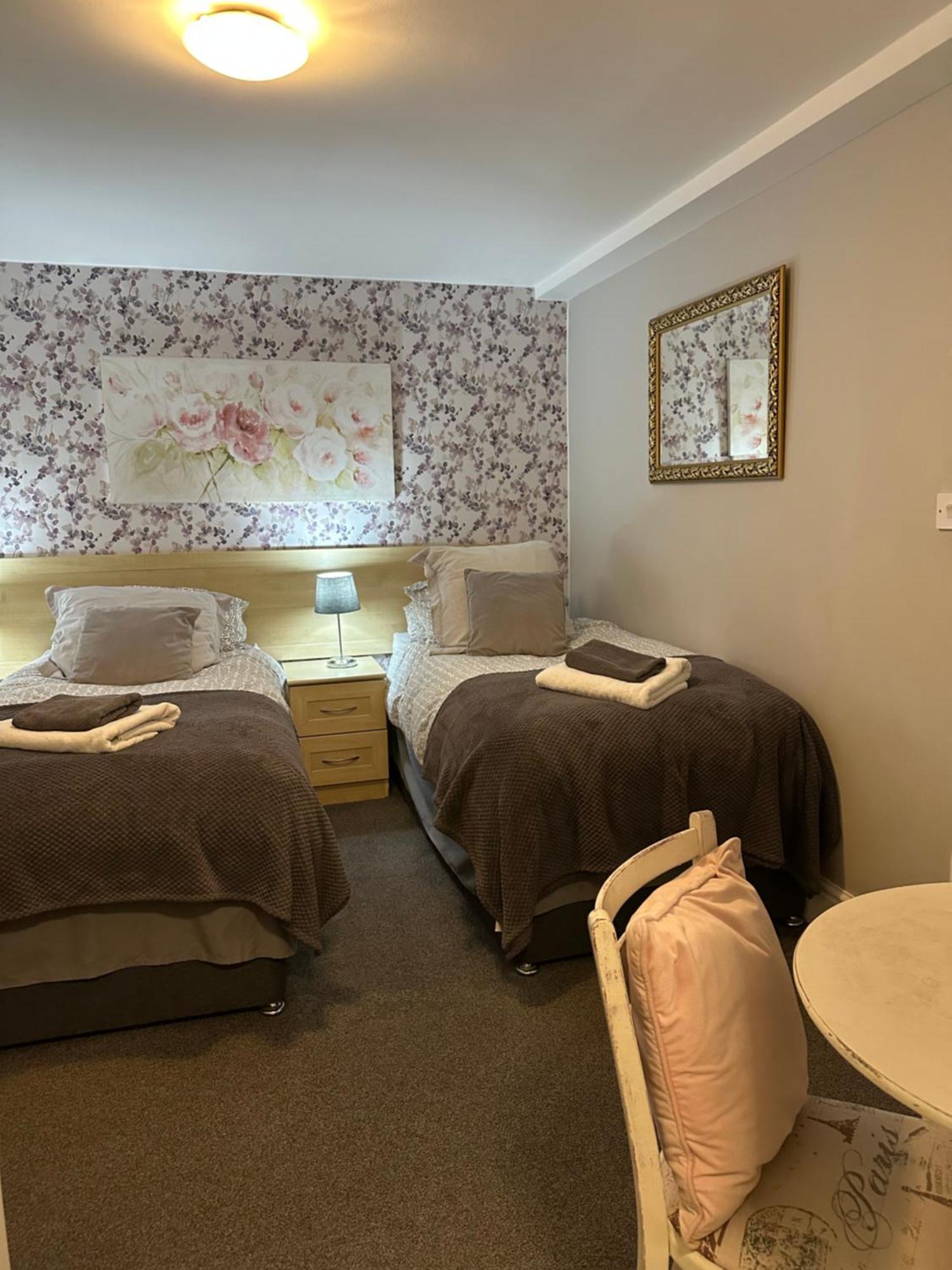Station Approach B&B Boutique Stays Solihull Exteriör bild